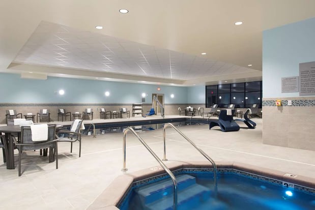 Images Hampton Inn & Suites Grand Rapids Downtown