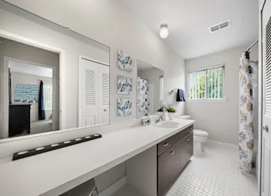 Images Knottingham Apartments