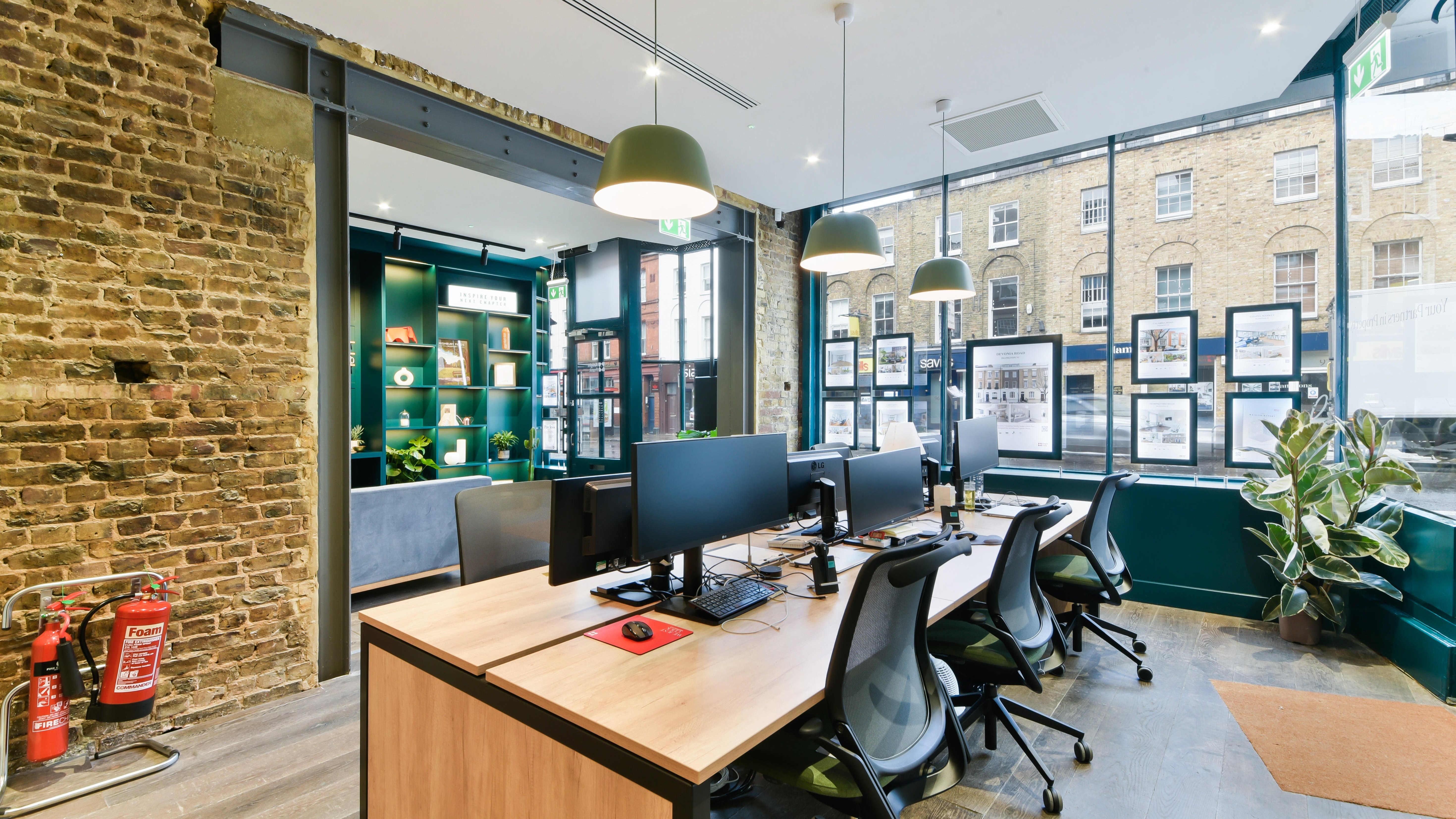 Interiors Knight Frank Estate agents in Islington
