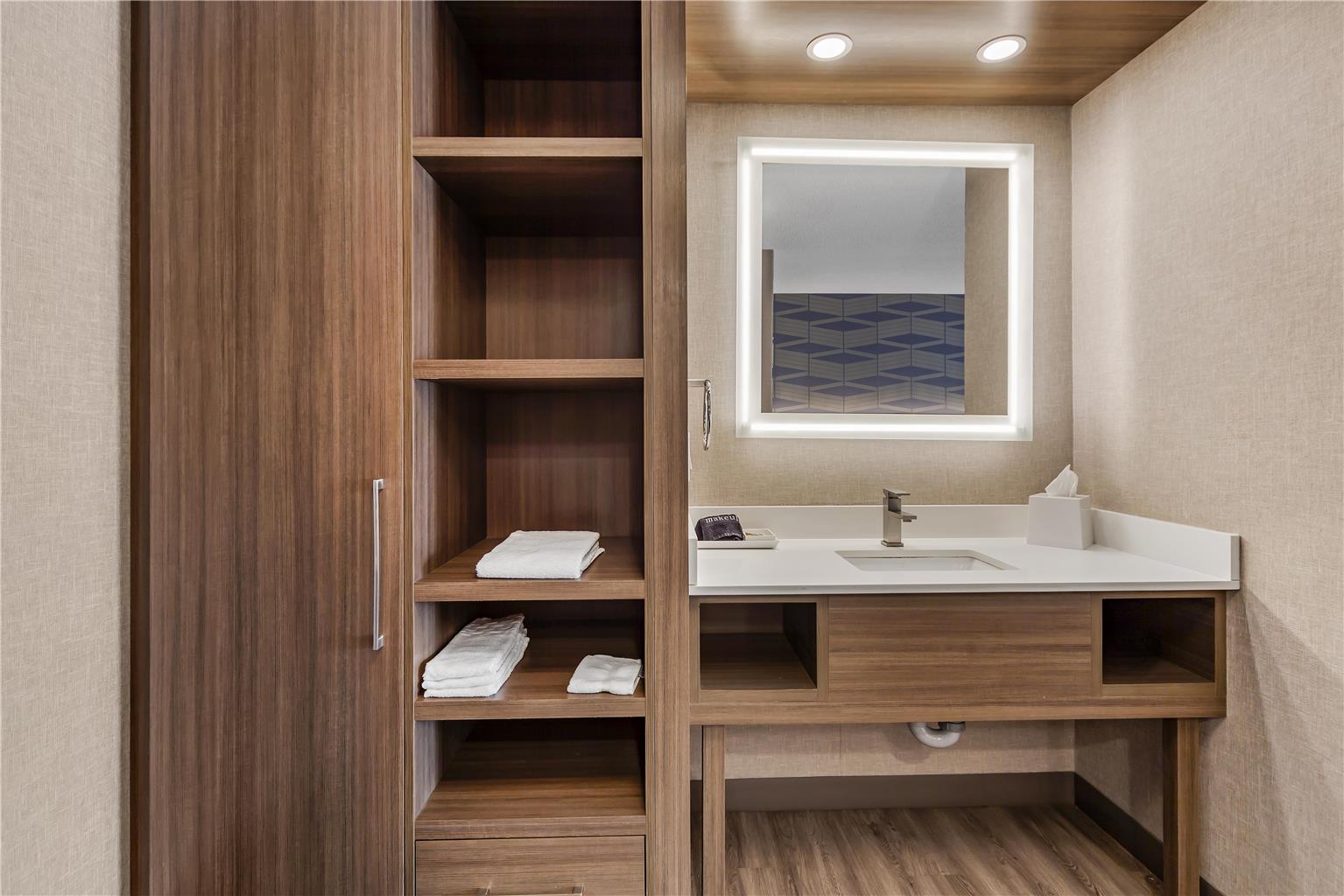 Images Best Western Plus West Edmonton