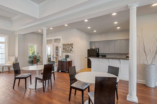 Images Silver Spring Station Apartment Homes