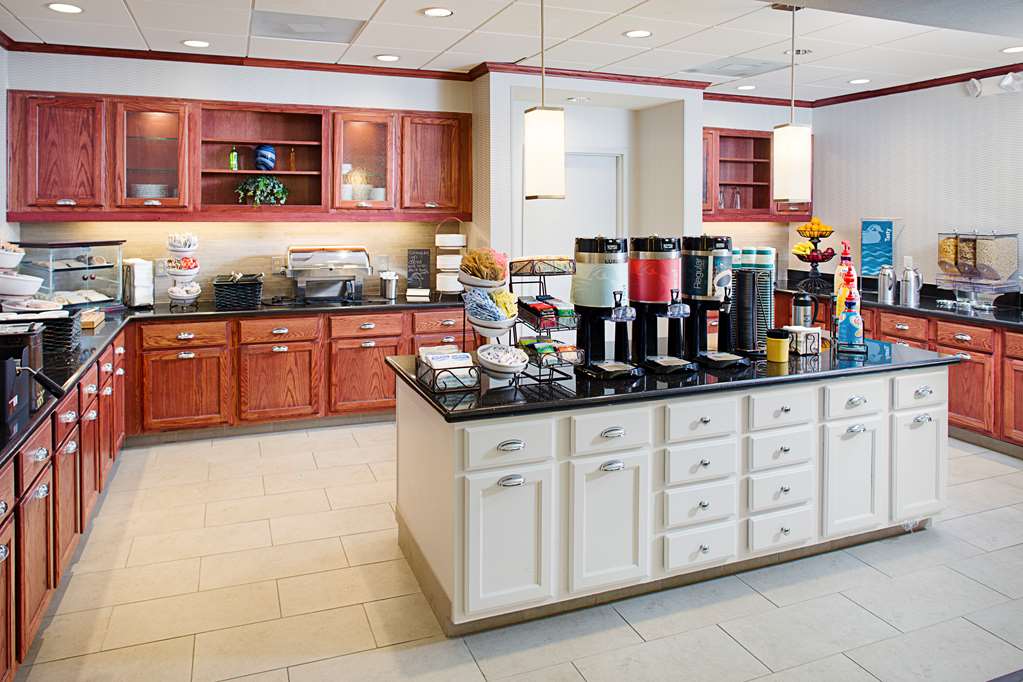 Breakfast Area Homewood Suites by Hilton Lancaster Lancaster (661)723-8040