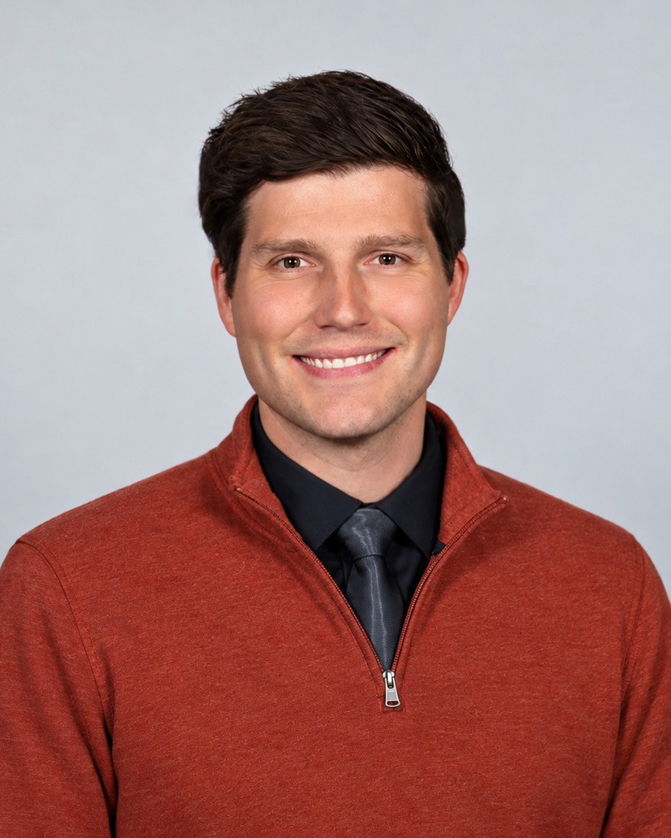 Garrett H Bastin, DO - Roanoke, IN - Family Medicine
