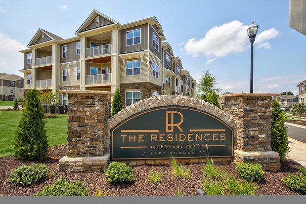 Images Residences at Century Park