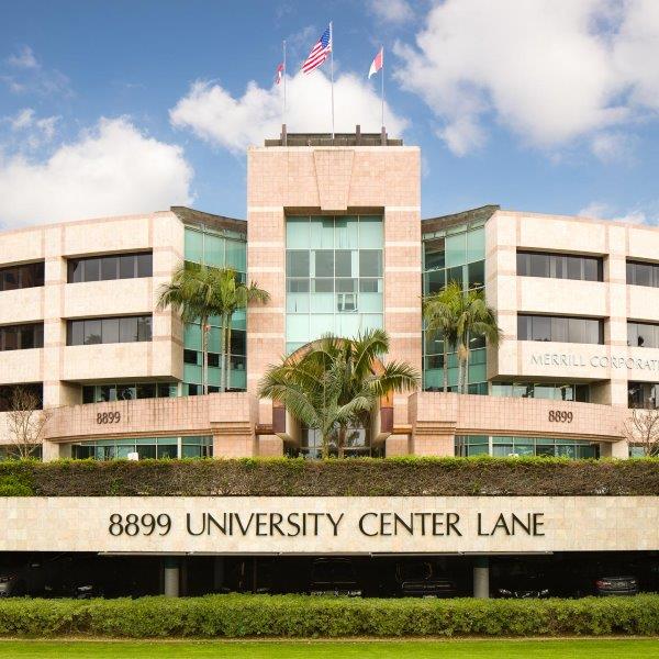 Images UC San Diego Health – University Center Lane