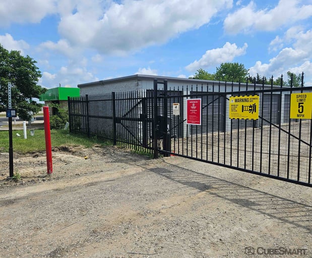 Images CubeSmart Self Storage