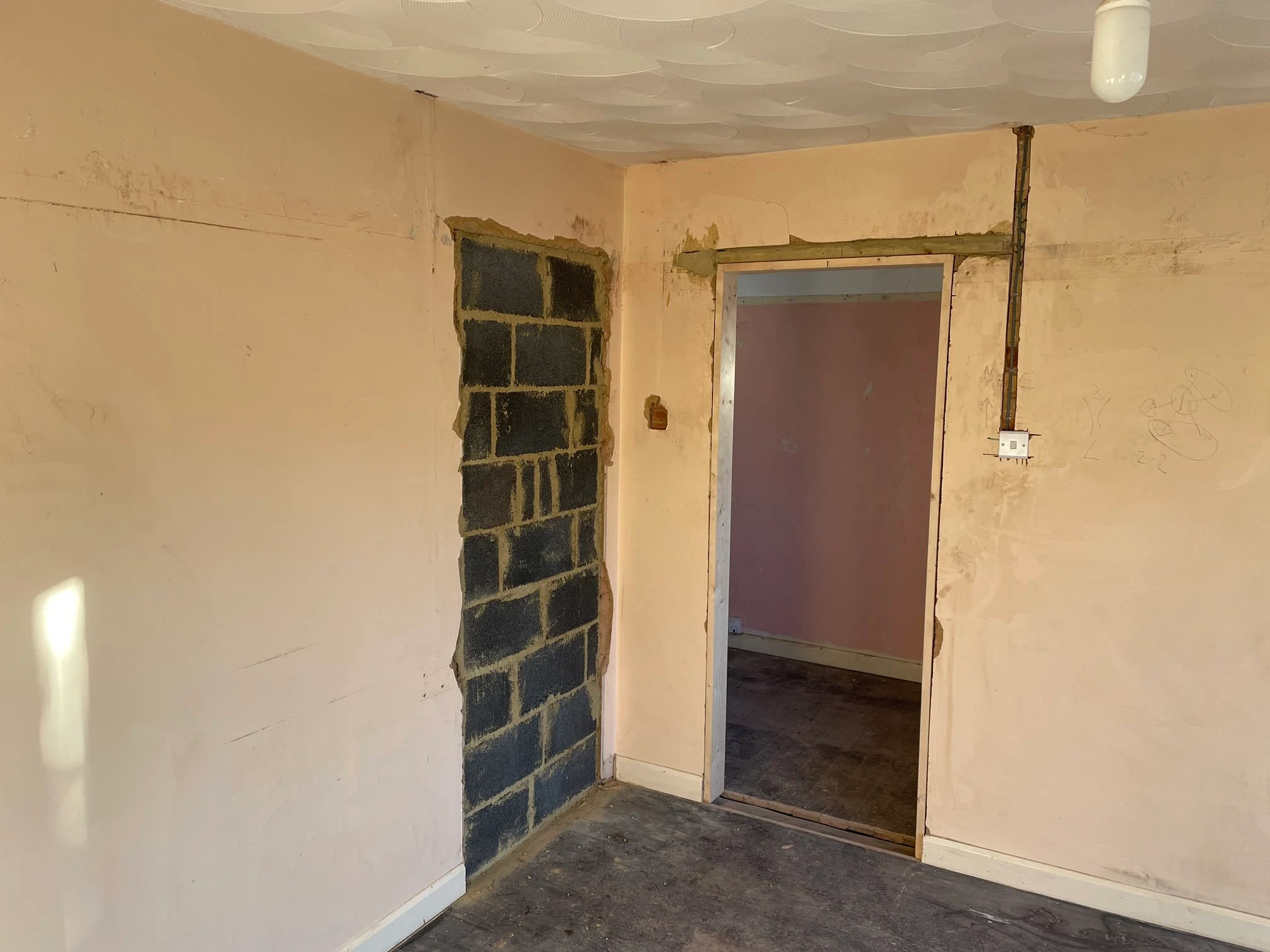 Images Mark Newby Plastering