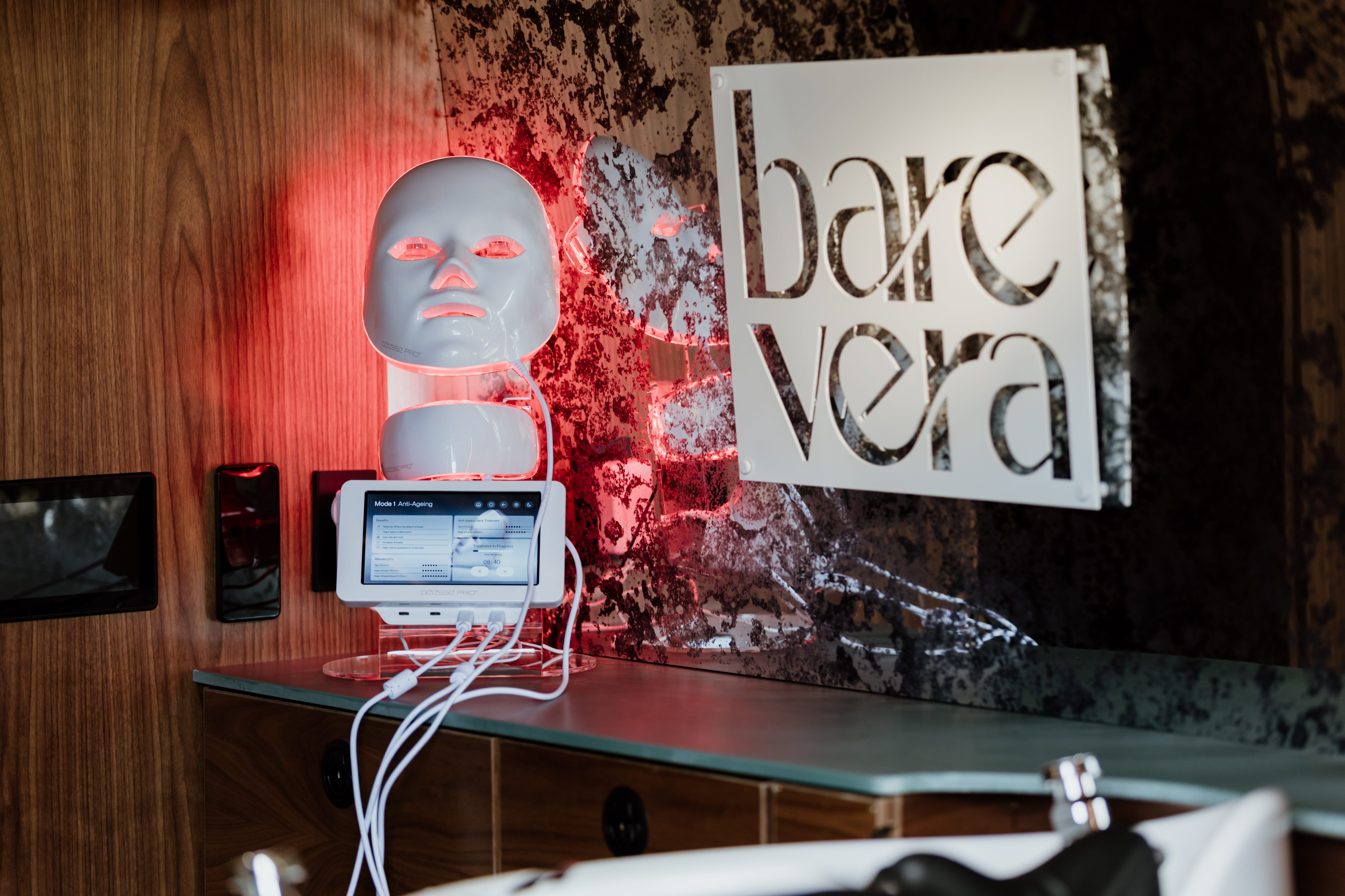 Bare Vera