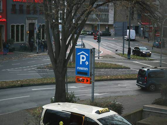 SIXT Autovermietung Köln Zentrum/Maritim Hotel, Heumarkt 20 in Köln