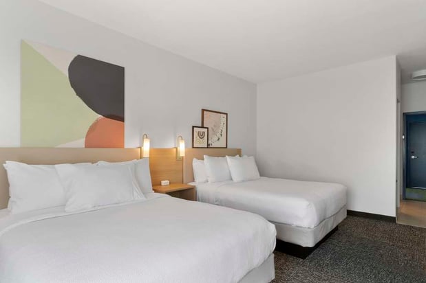 Images Spark by Hilton San Antonio Dominion