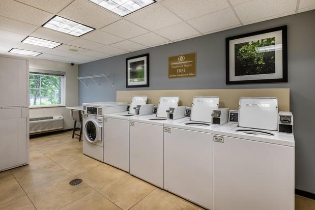 Images Candlewood Suites Bluffton-Hilton Head by IHG