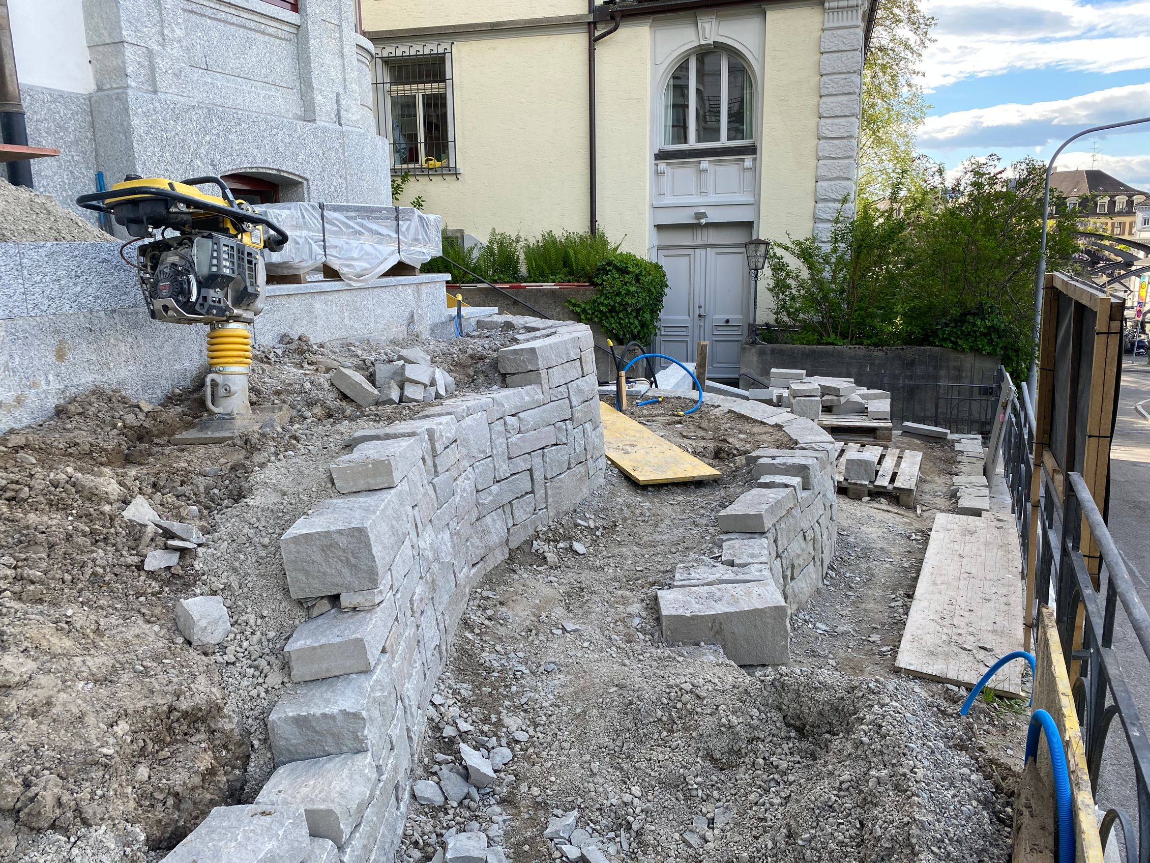 Rafael Häfliger Bildhauer & Plastiker GmbH, Hofmattenweg 9 in Wohlen AG