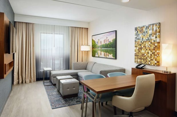 Images Embassy Suites by Hilton Atlanta Airport North