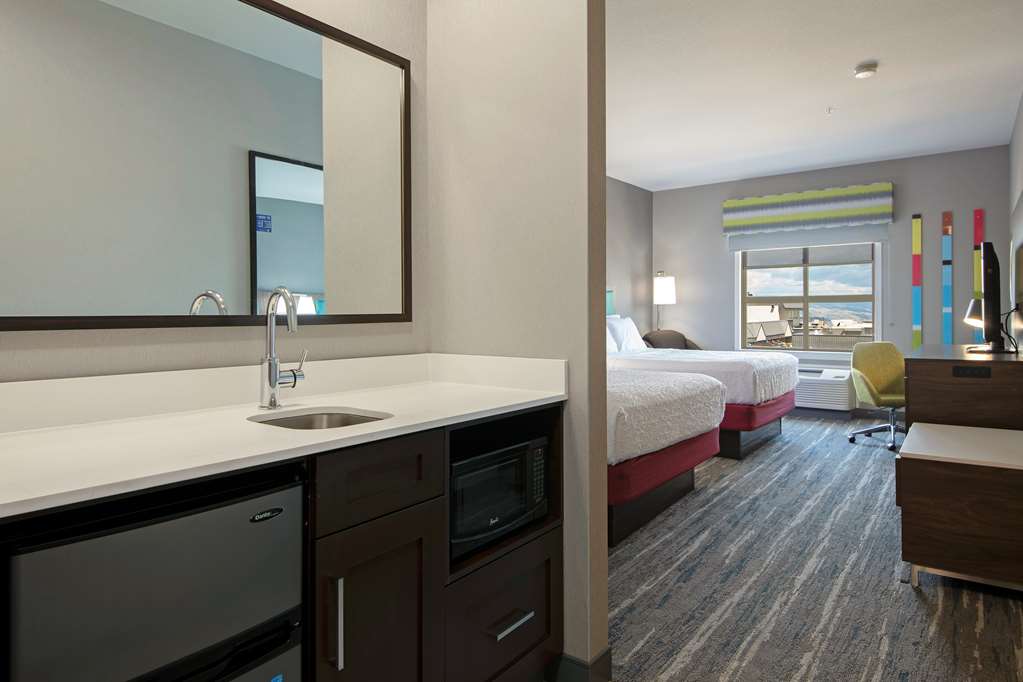 Images Hampton Inn by Hilton Kamloops