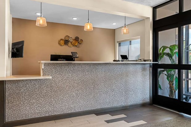 Images Best Western University Inn
