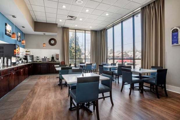 Images Best Western Plus Philadelphia Airport South at Widener University