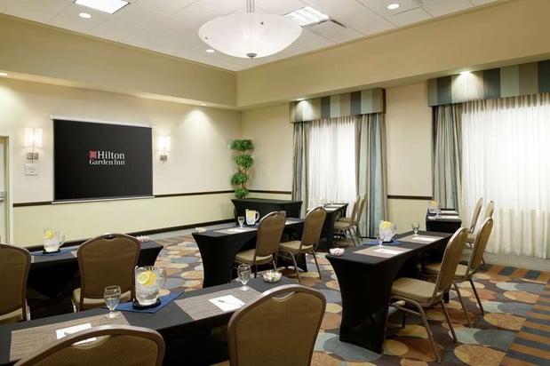 Images Hilton Garden Inn Phoenix North Happy Valley