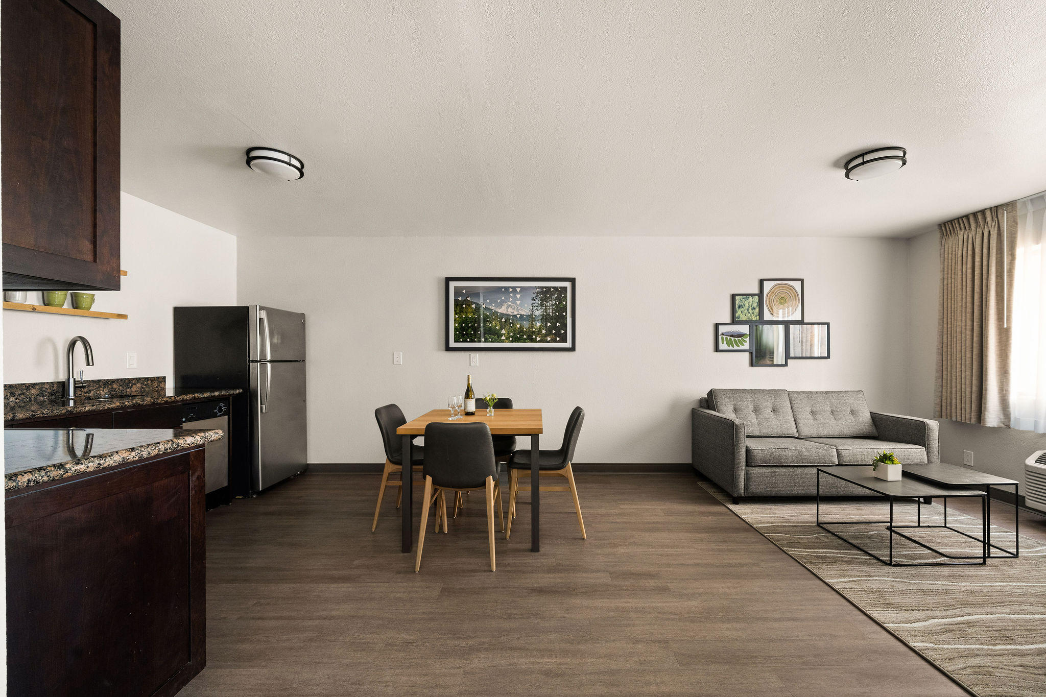 Oxford Suites Redding Extended Stay