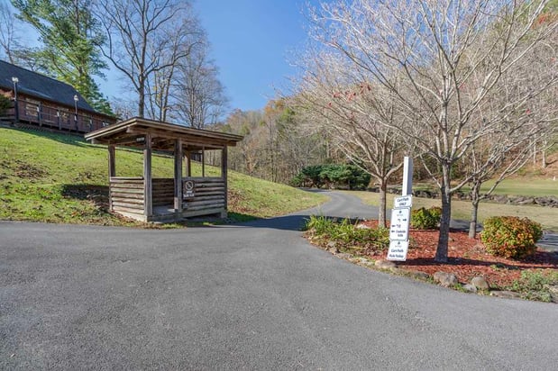Images Hilton Vacation Club Bent Creek Golf Village Gatlinburg