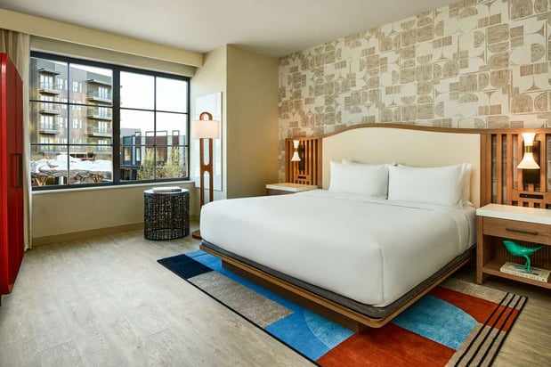 Images Lively Hotel on OAK Oklahoma City, Tapestry by Hilton