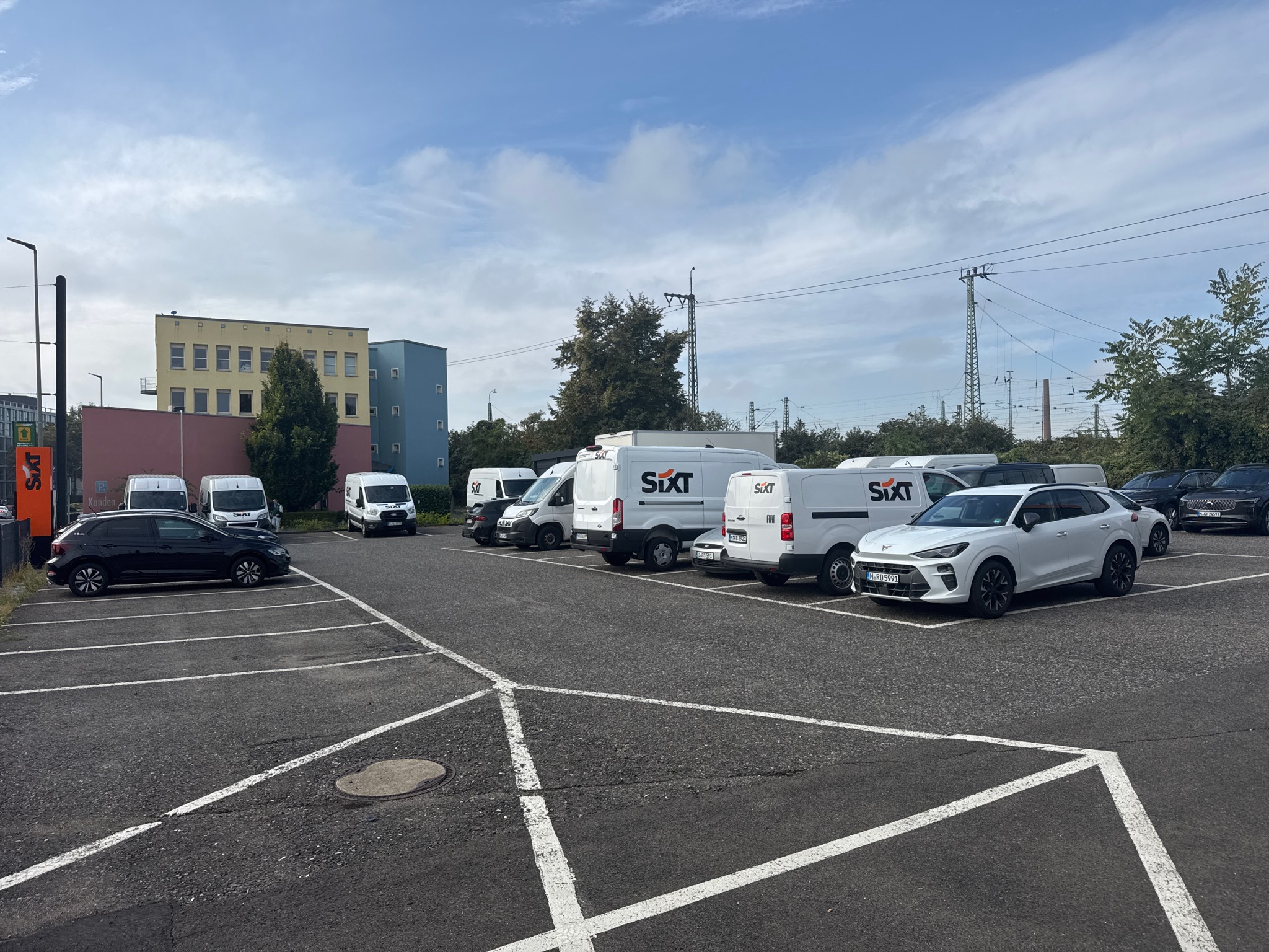 SIXT Autovermietung Neuss, Duesseldorfer Str. 6 in Neuss