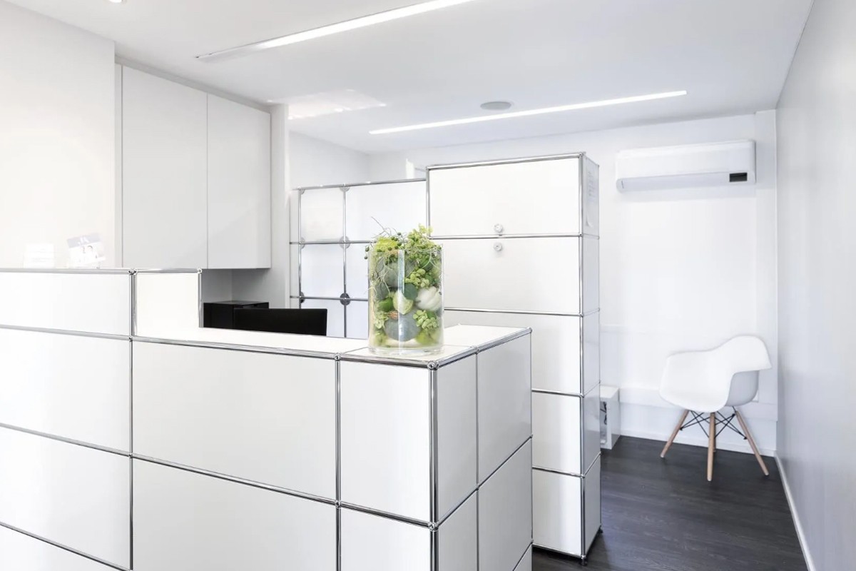 Zahnarztpraxis Dr. Judith Aufenanger, Alte Landstrasse 147 in Küsnacht