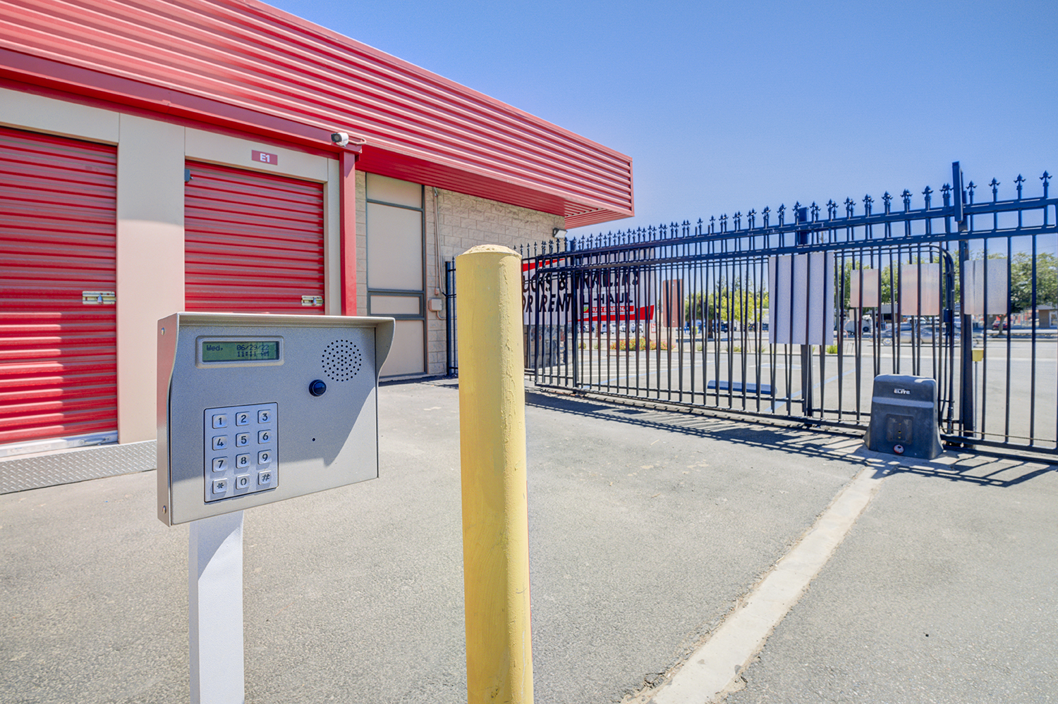 Fully-Gated Storage Facility in Fresno, CA.