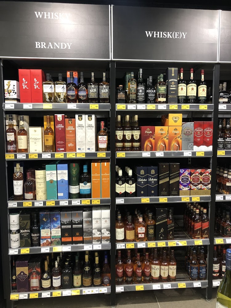 Images Liquorland Moonee Beach
