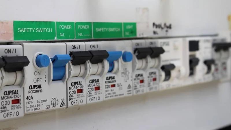 Images Kevlec Electrical Contractors