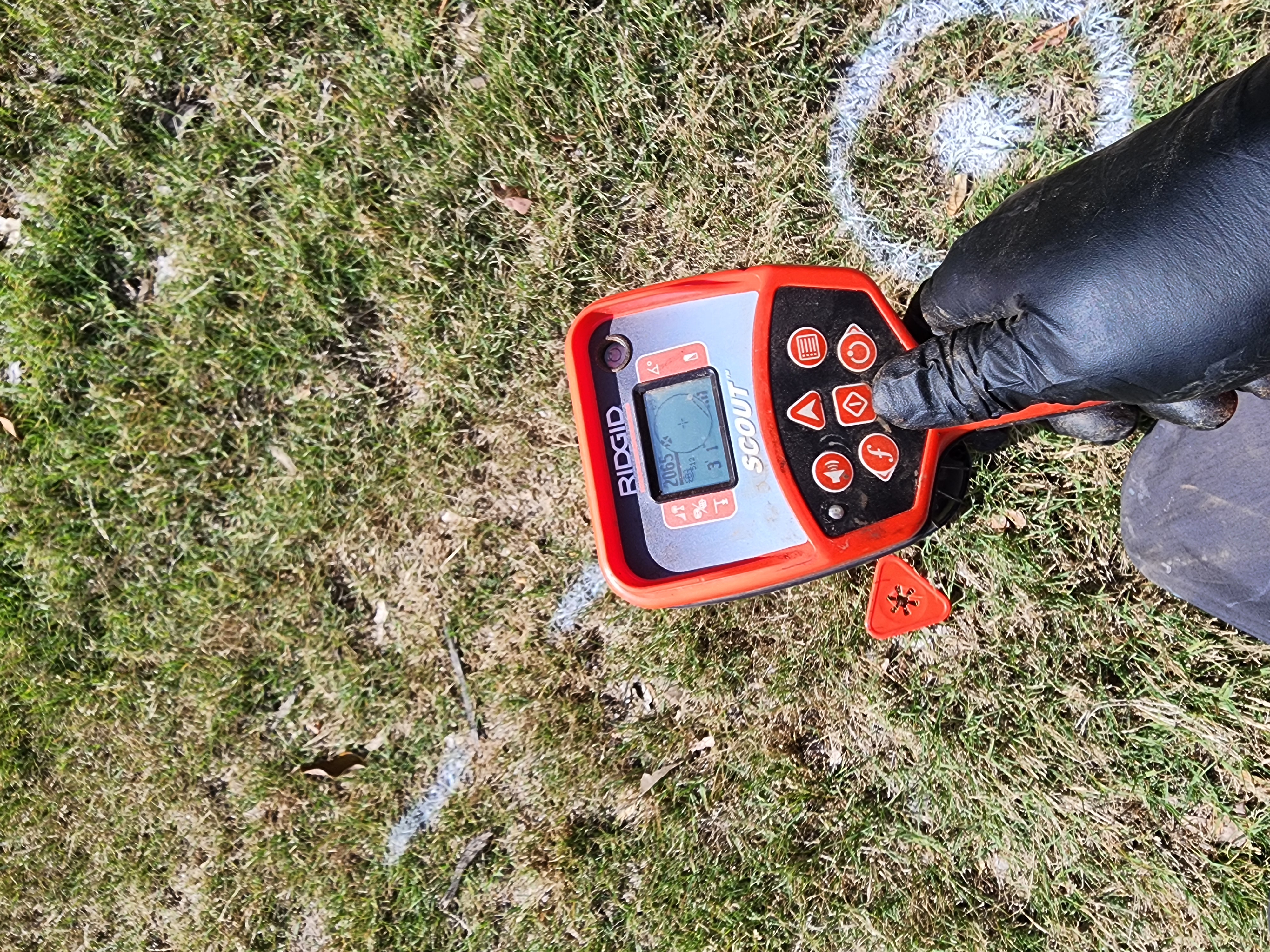 Professional-grade equipment for precise utility and line location. 