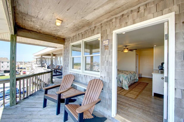 Images Lighthouse View Oceanfront Lodging