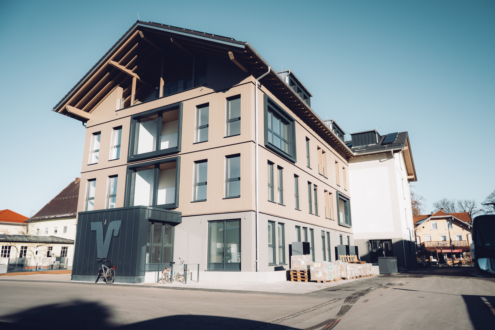 Maler Tichy GmbH | Maler- & Lackierarbeiten Allgäu, Gewerbepark 11 in Biessenhofen