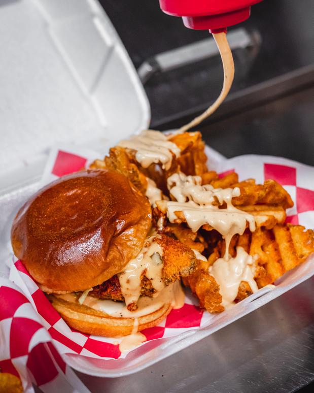 Images Yummy's Hot Chicken