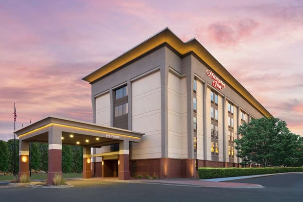 Images Hampton Inn Denver-International Airport