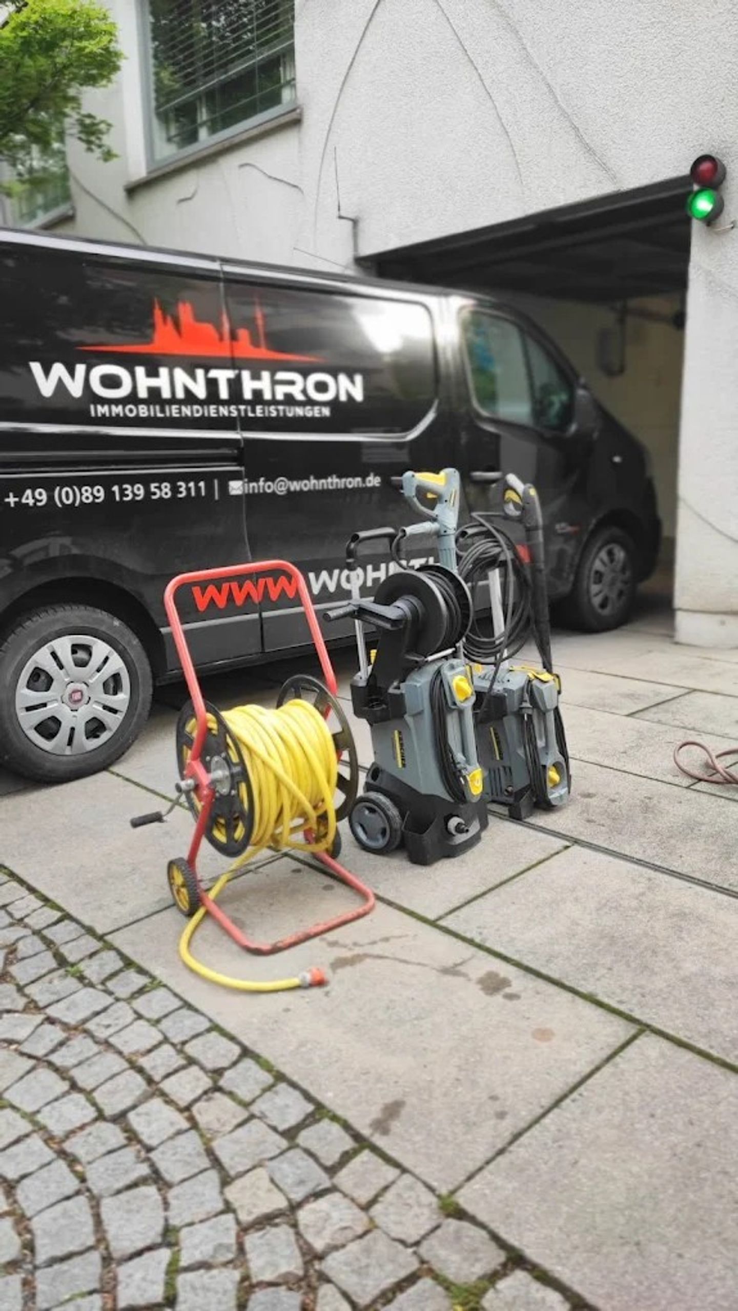 WOHNTHRON GmbH, Westendstr. 78 in München