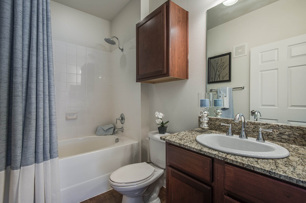 Images Orion Prosper Apartments
