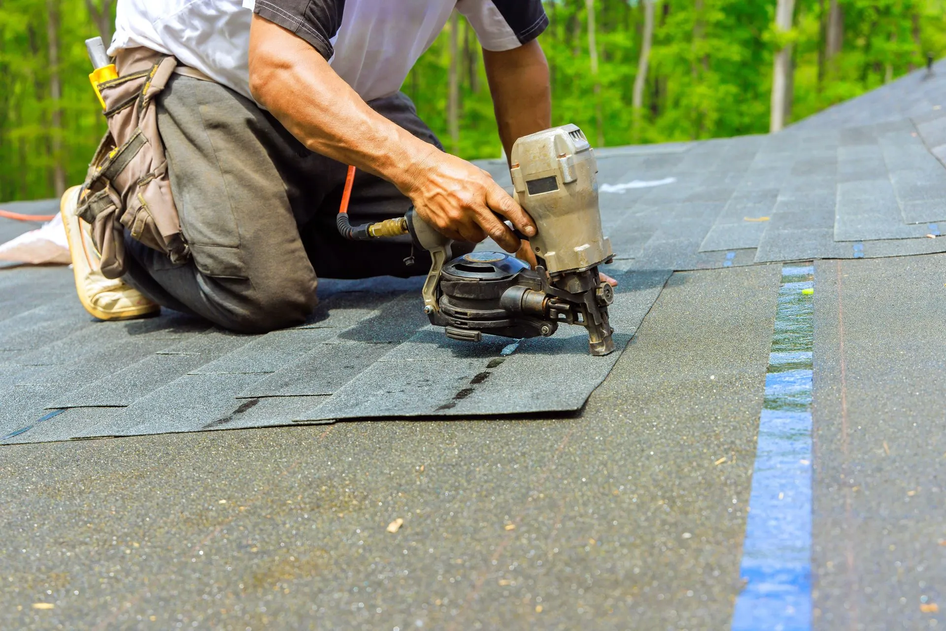 Guardian Roofing image