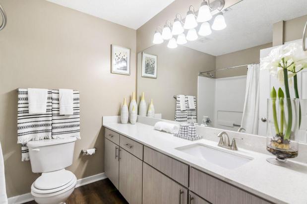 Images Crossgates Apartment Homes