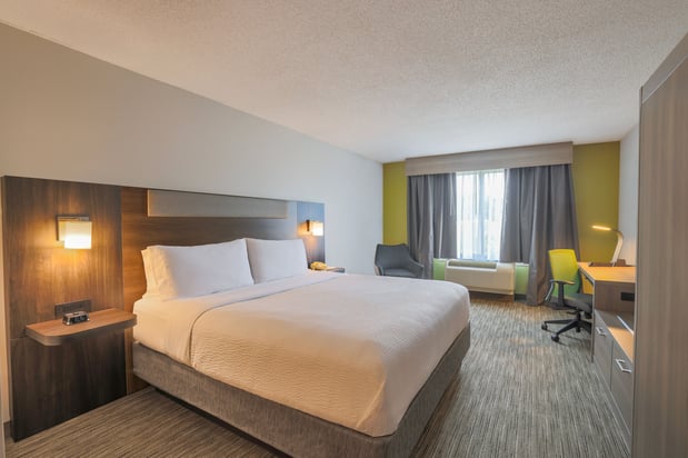 Images Holiday Inn Express & Suites Raleigh North - Wake Forest by IHG