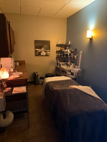 Images Hand & Stone Massage and Facial Spa