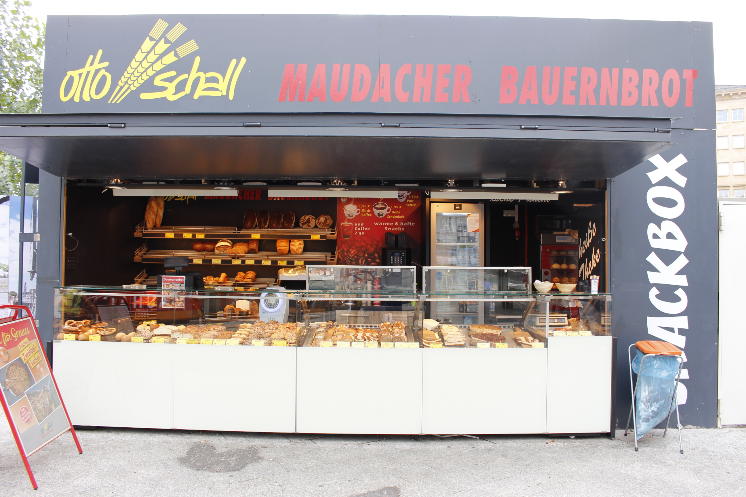 Bäckerei Otto Schall - Container, Berliner Platz 6 in Ludwigshafen am Rhein