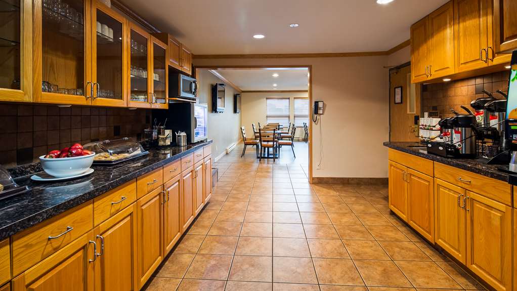 Images Best Western Plus Country Meadows Inn