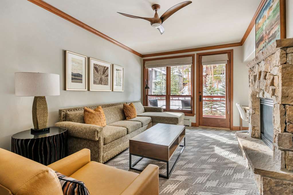 Guest room