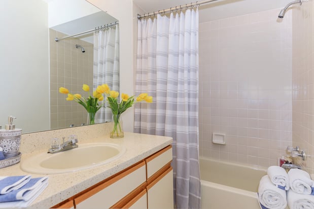 Images Manors at Knollwood