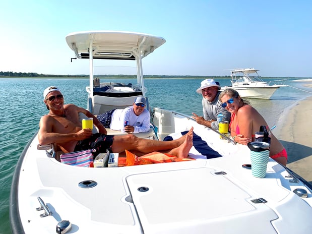 Images FantaSea Private Charters
