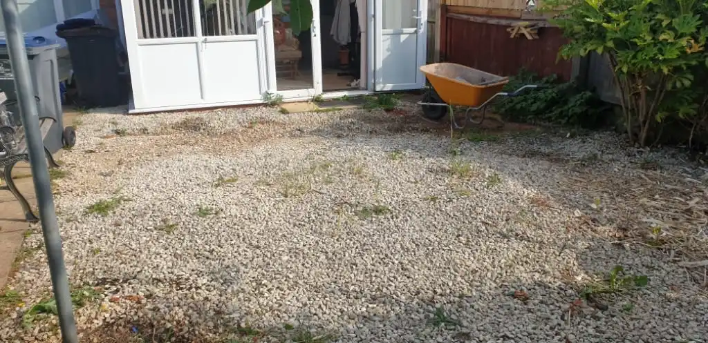 Images Kingston Views Landscaping