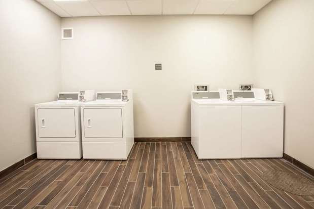 Images Homewood Suites by Hilton Albuquerque-Journal Center