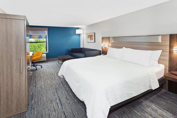 Images Holiday Inn Express Fremont by IHG