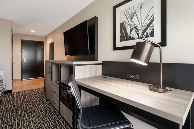 Images Best Western Plus Greenwood/Indy South Inn