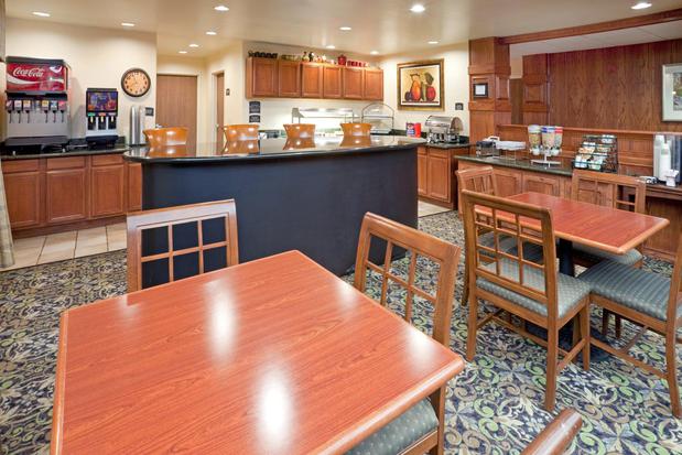 Images Staybridge Suites Lubbock - University Area by IHG